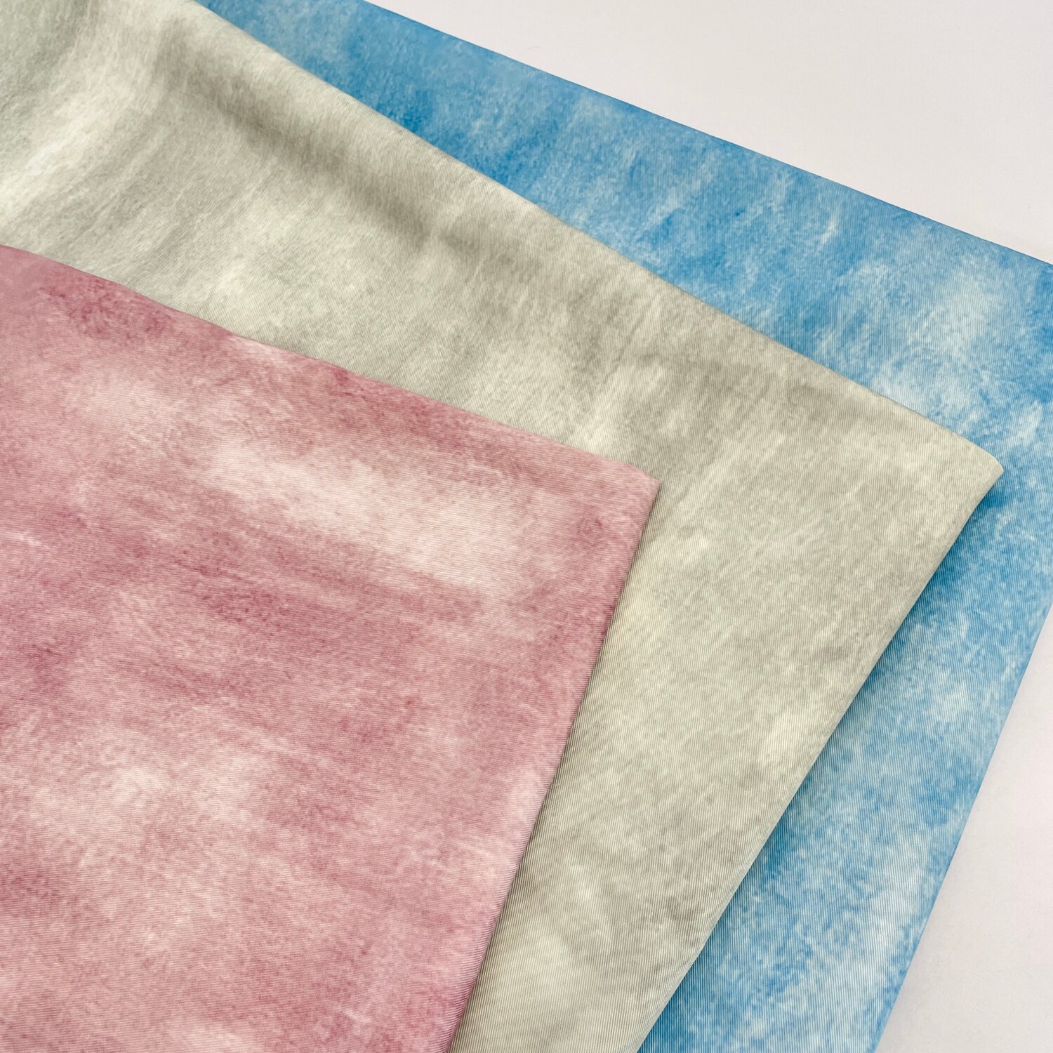 Sewing Tie Dye - Tessuto Tie-Dye Sfumato Rosa Grigio Blu