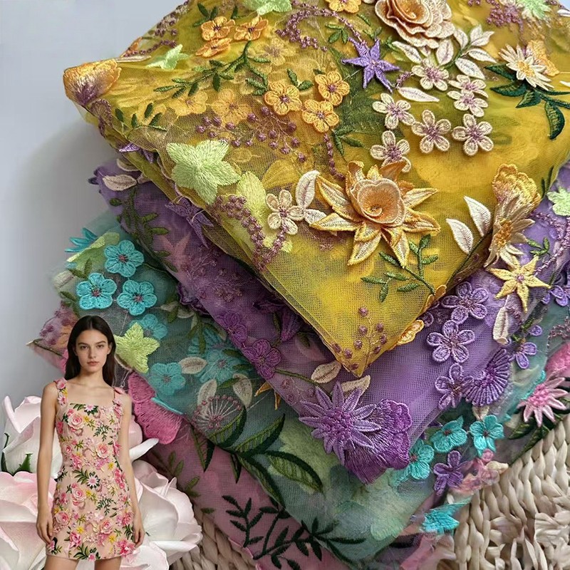 Tessuto in Tulle Ricamato Flor - Sewing And Textile recensione e prezzo