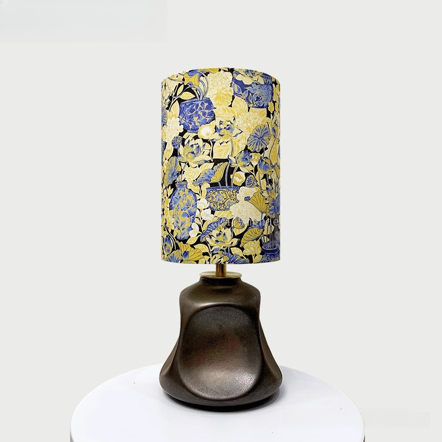 Lampada da tavolo in tessuto L - Century Textile & Sewing Supply Reviews recensione e prezzo